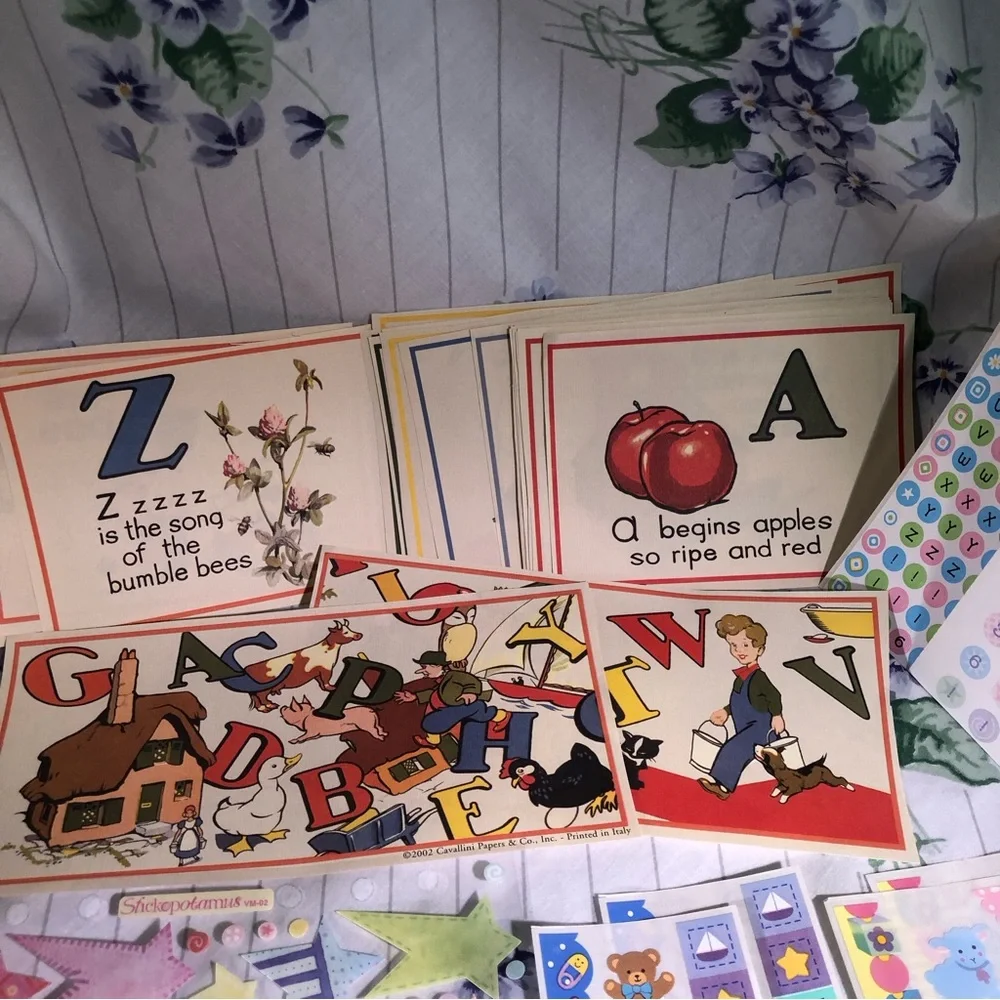 Vintage Baby Shower Scrapbook and Card Making Kit - Picture 5 of 7